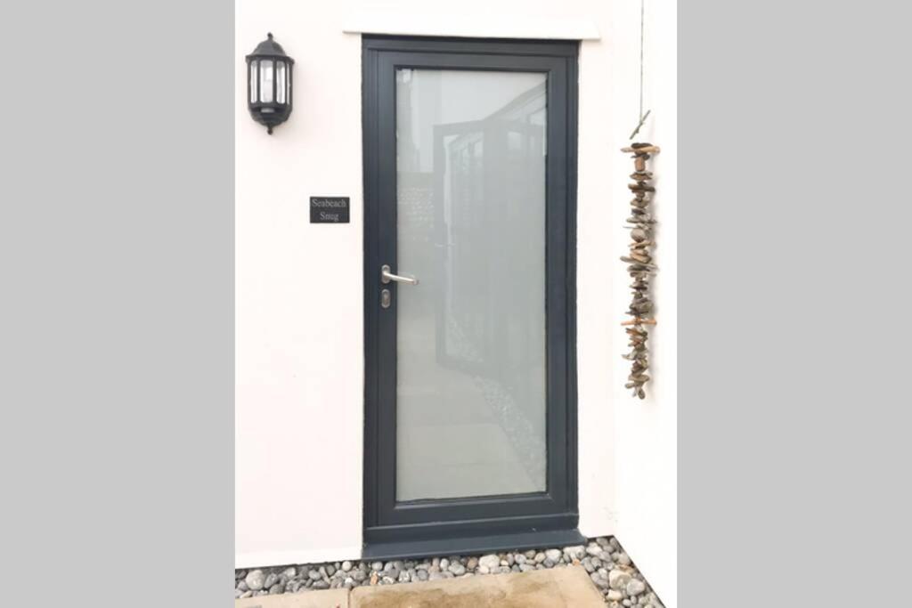 Seabeach Snug Deal Luaran gambar